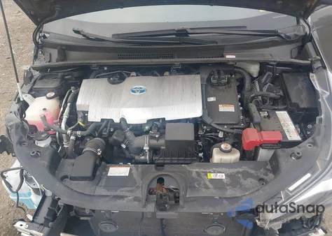 2019 Toyota Prius Le from USA, damaged, VIN JTDL9RFU4K3013045